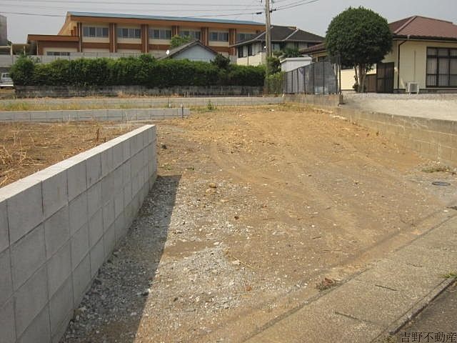 富田小学校近く　D区画（ 建築条件付）